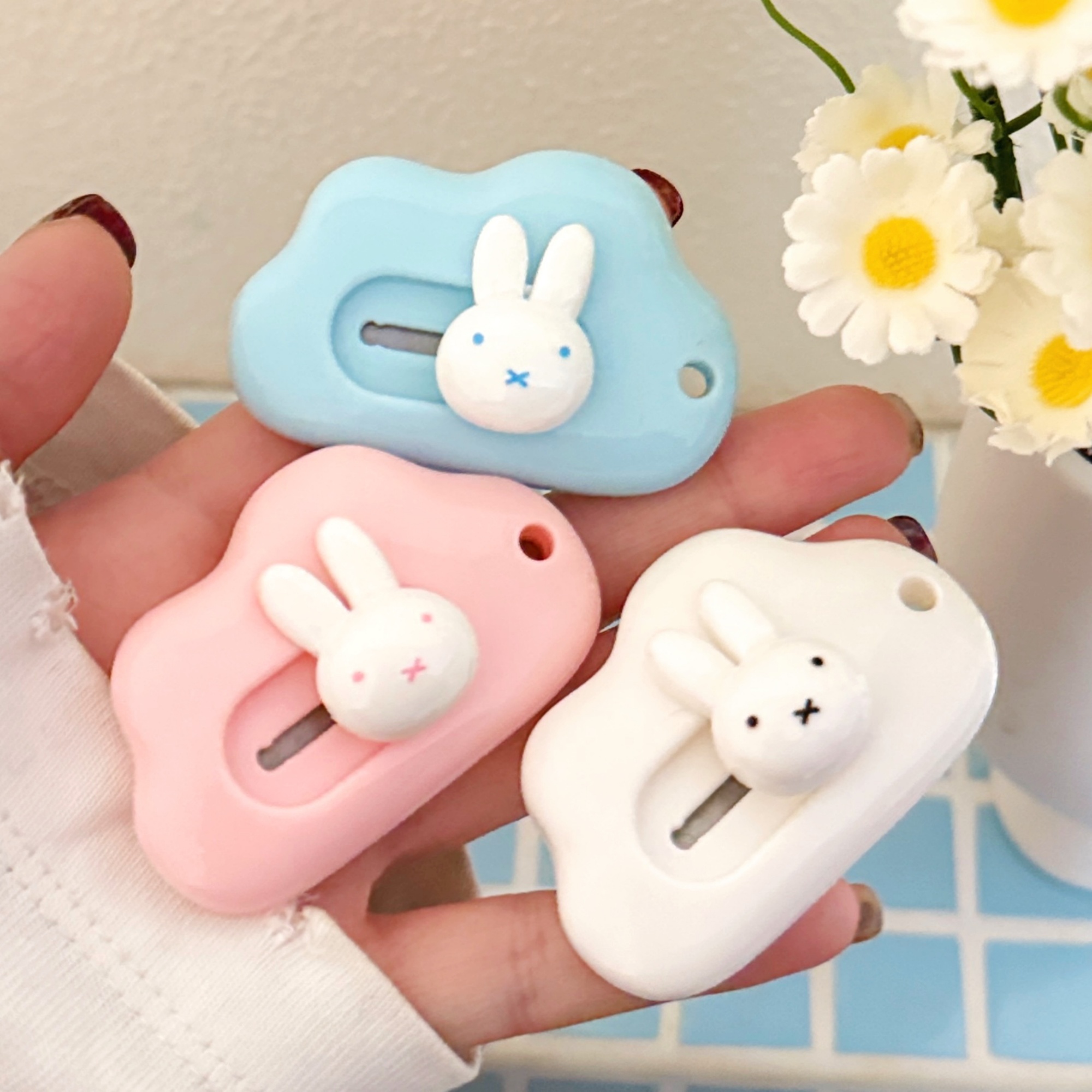HOT Selling 1/3 Pcs Cute Miffy - Cosplay Prop Knife reseña y precio