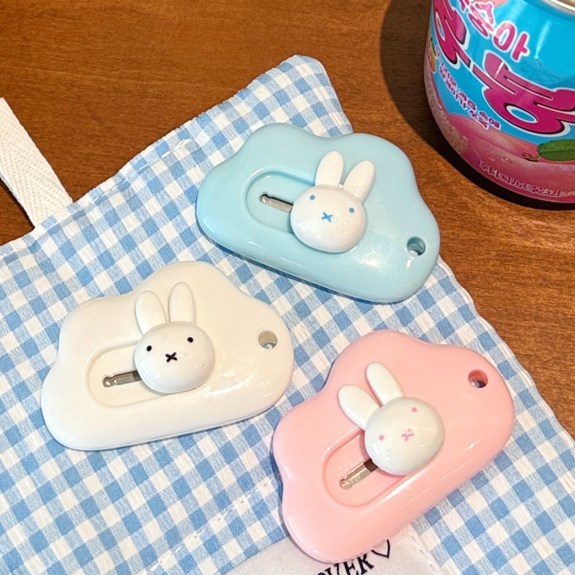 HOT Selling 1/3 Pcs Cute Miffy - Cosplay Prop Knife reseña y precio
