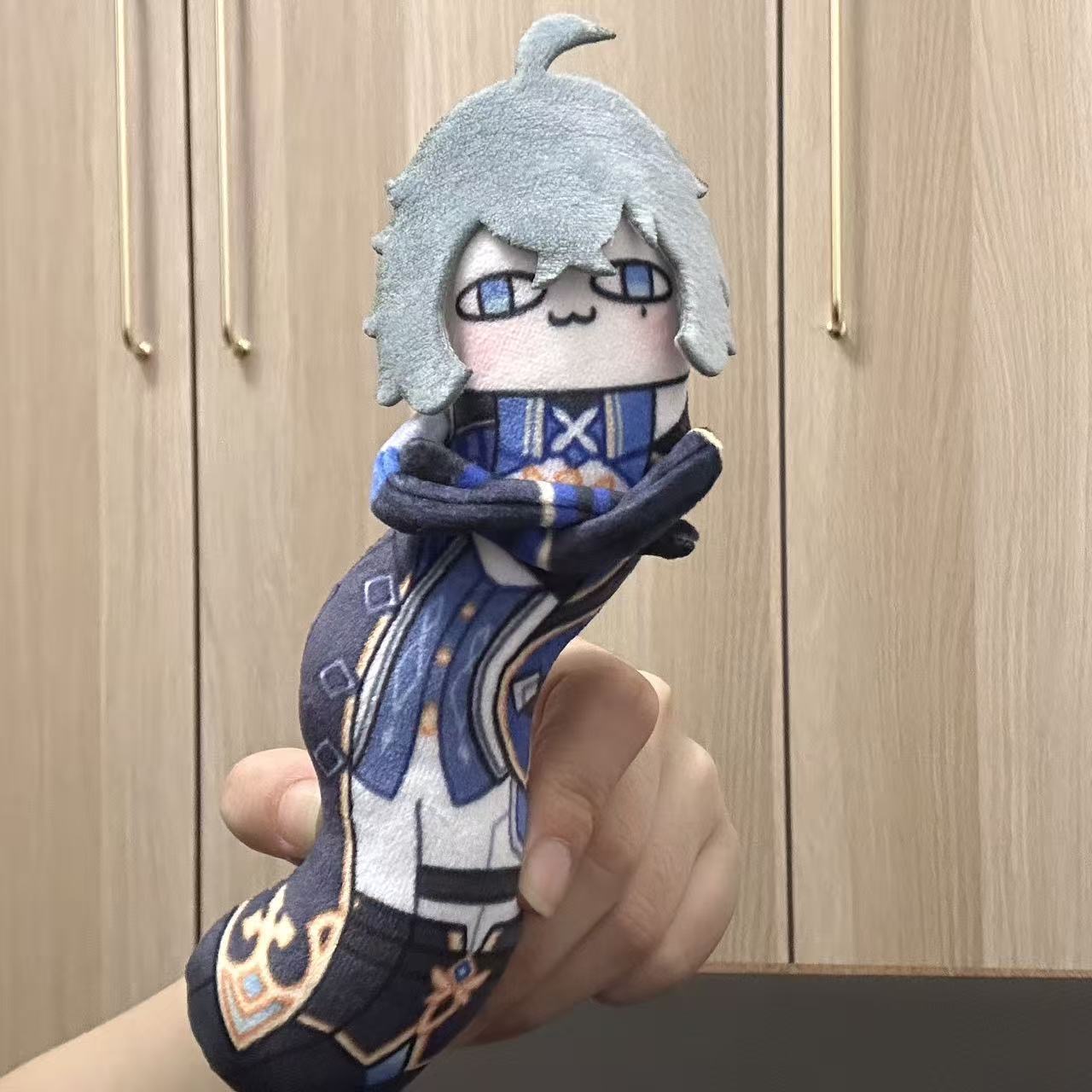 18cm Funny Genshin Impact Lohe - Cosplay Plushie Prop reseña y precio