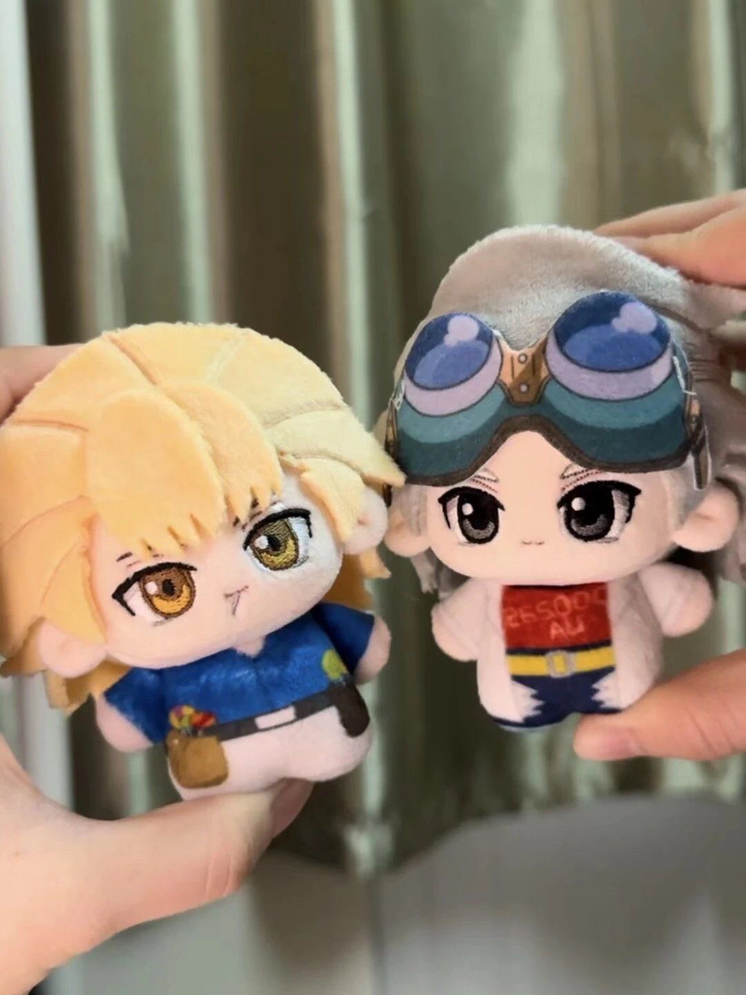 10cm Anime Stanley Snyder Xeno - Cosplay Plushie Prop reseña y precio