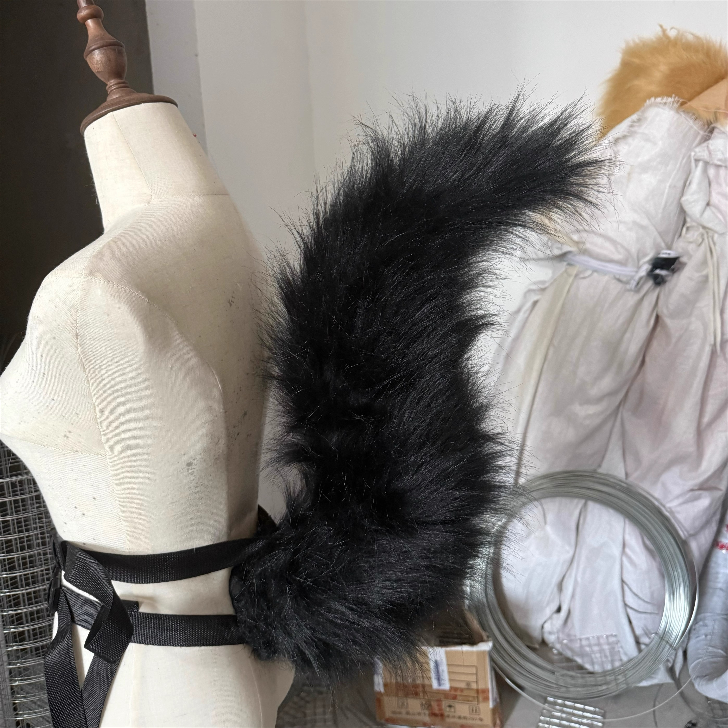 New Hand Made Work Black Squir - Cosplay Prop Works reseña y precio