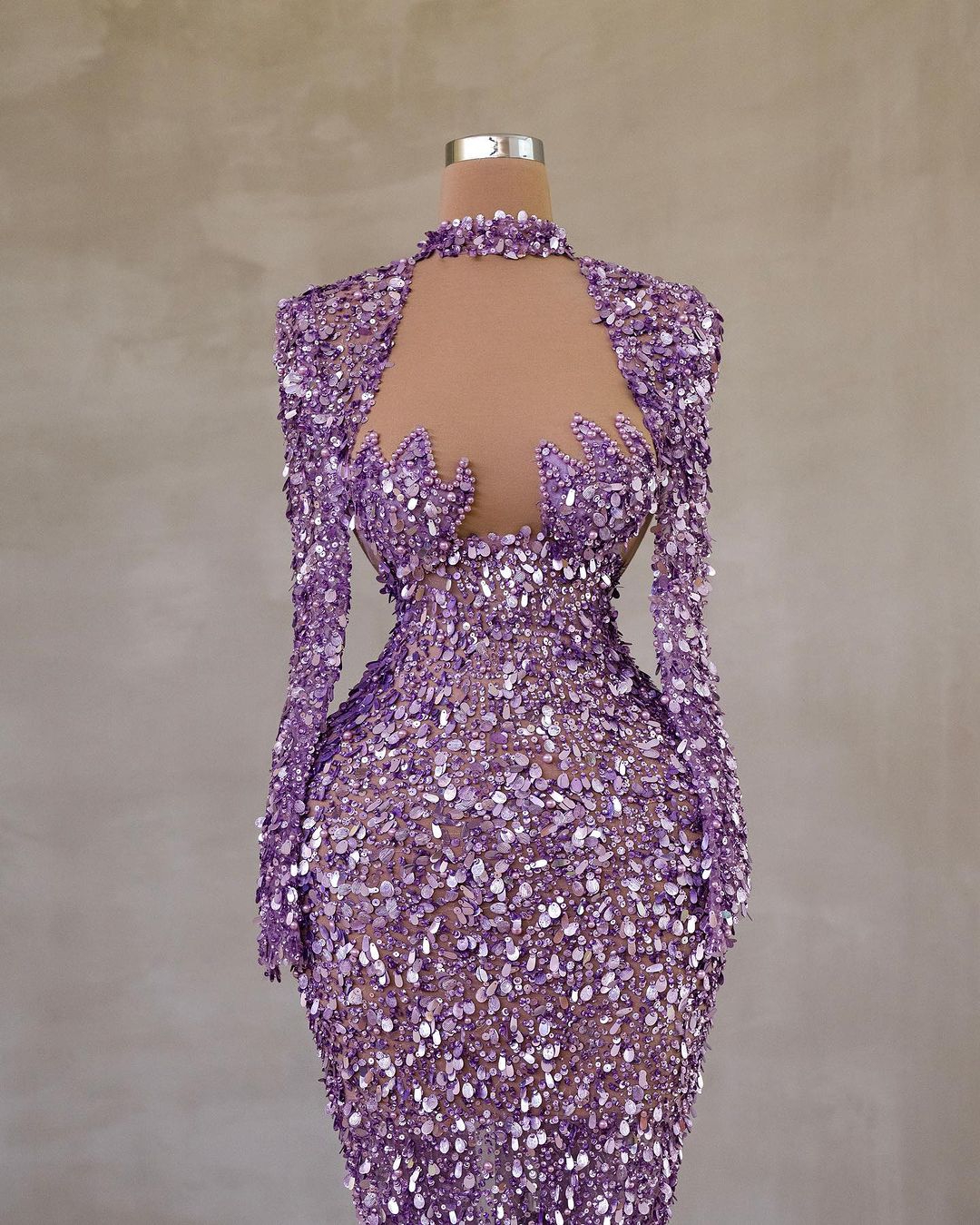Gorgeous Purple Sequined Merma - Briar Cosplay Prop reseña y precio